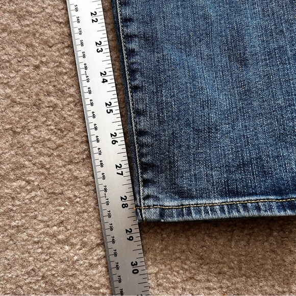 Abercrombie & Fitch Athletic Slim Stretch Jeans - Picture 7 of 11